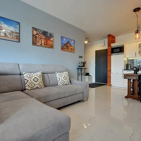 Apartament Lodz4rent - Klimatyzacja - Premium 9,7 - Manufaktura - Garaż - Audioriver 2026