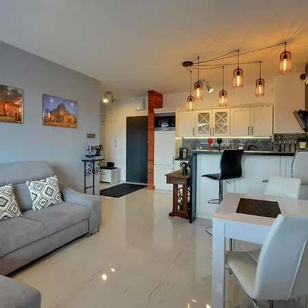 Appartement Lodz4rent - Premium 9,8 - Manufaktura - Garaz - Wiosna 2025