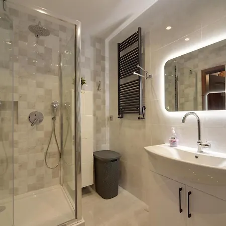 Lodz4rent - Premium 9,7 - Manufaktura - Garaz - Ziemia Obiecana 2026