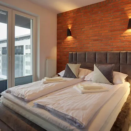 Lodz4rent - Klimatyzacja - Premium 9,7 - Manufaktura - Garaż - Audioriver 2026 * Łódź