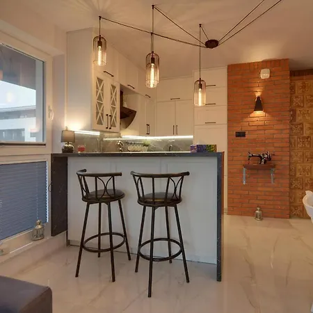 Lodz4rent - Premium 9,8 - Manufaktura - Garaz - Wiosna 2025 *