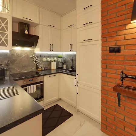 Lodz4rent - Klimatyzacja - Premium 9,7 - Manufaktura - Garaż - Audioriver 2026 Apartament *