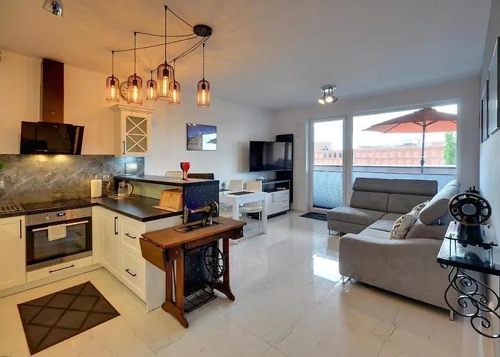 Lodz4rent - Premium 9,7 - Manufaktura - Garaz - Ziemia Obiecana 2026 شقة *