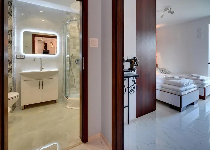 Lodz4rent - Premium 9,7 - Manufaktura - Garaz - Ziemia Obiecana 2026