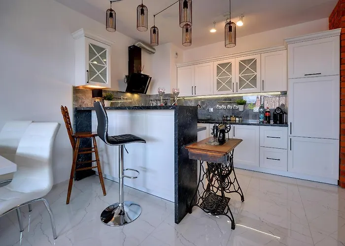 Lodz4rent - Premium 9,7 - Manufaktura - Garaz - Ziemia Obiecana 2026 *