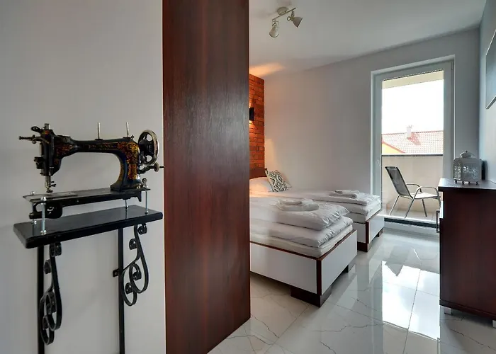 شقة Lodz4rent - Premium 9,7 - Manufaktura - Garaz - Ziemia Obiecana 2026