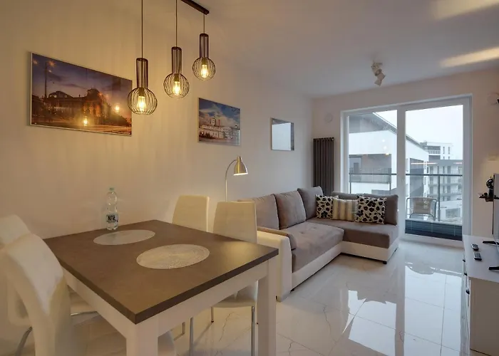 Lodz4rent - Premium 9,7 - Manufaktura - Garaz - Ziemia Obiecana 2026 * وودج