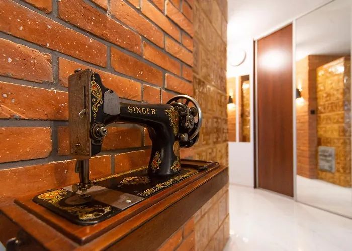 Lodz4rent - Premium 9,7 - Manufaktura - Garaz - Ziemia Obiecana 2026 شقة وودج