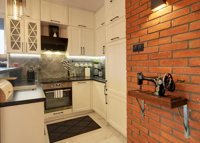 Lodz4rent - Premium 9,7 - Manufaktura - Garaz - Ziemia Obiecana 2026 وودج