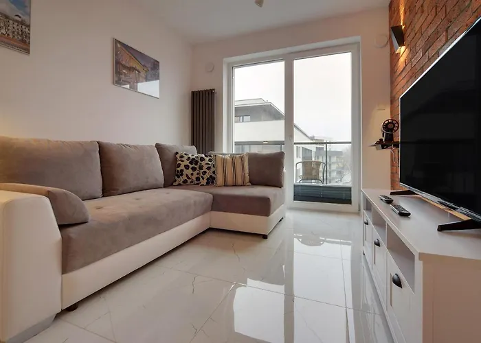 شقة Lodz4rent - Premium 9,7 - Manufaktura - Garaz - Ziemia Obiecana 2026