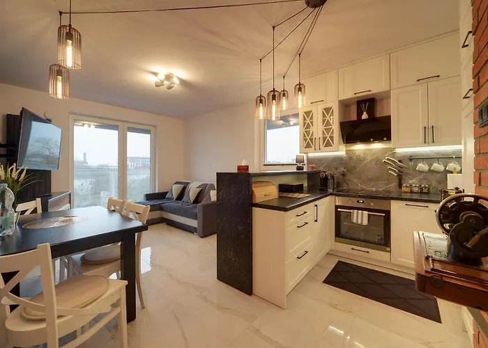 شقة Lodz4rent - Premium 9,7 - Manufaktura - Garaz - Ziemia Obiecana 2026