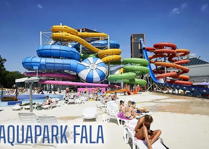 شقة Lodz4rent - Premium 9,7 - Manufaktura - Garaz - Ziemia Obiecana 2026 *